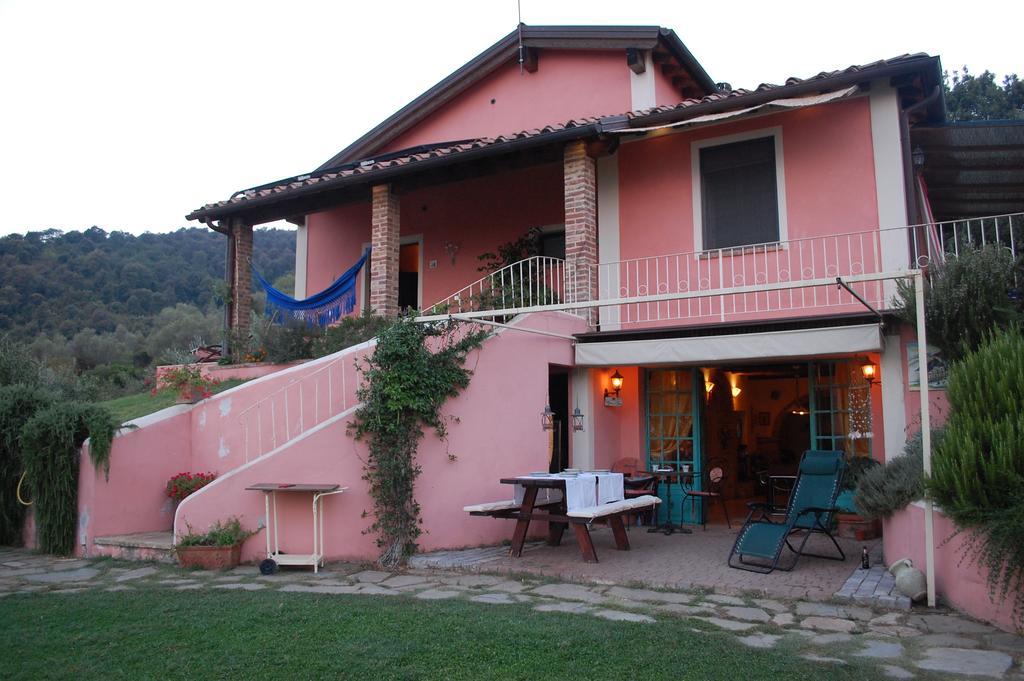 Il Pino Bed & Breakfast Vetulonia Exterior photo